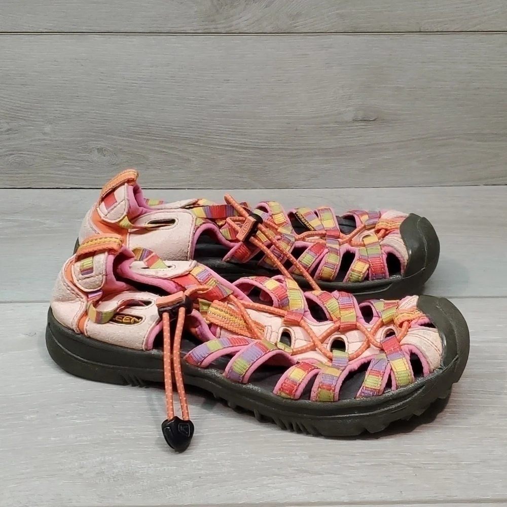 Keen Girls Kids Outdoor Newport Fisherman Sandals Outdoor shoes sz 4